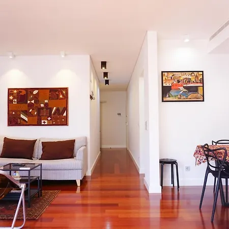 Gulbenkian Terrace - Bright Luxury *